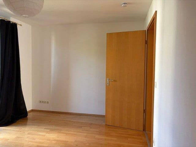 Predaj bytu 2-izbový 64 m², Kistlerhofstr. 82, München, Bavorsko Predaj bytu 2-izbový 64 m², Kistlerhofstr. 82, München, Bavorsko