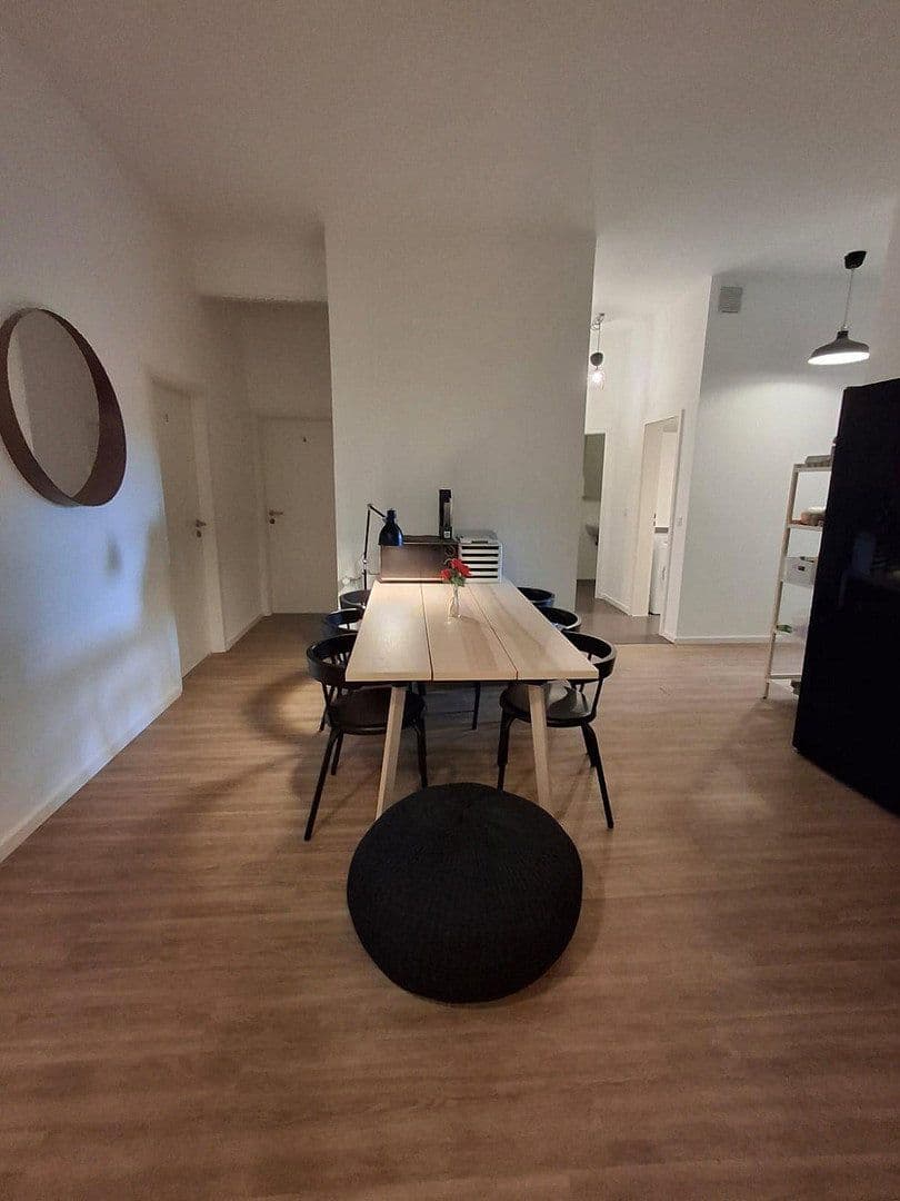 Prenájom bytu 1-izbový 18 m², Landsberger Str. 478, München/Pasing, Bavorsko Prenájom bytu 1-izbový 18 m², Landsberger Str. 478, München/Pasing, Bavorsko