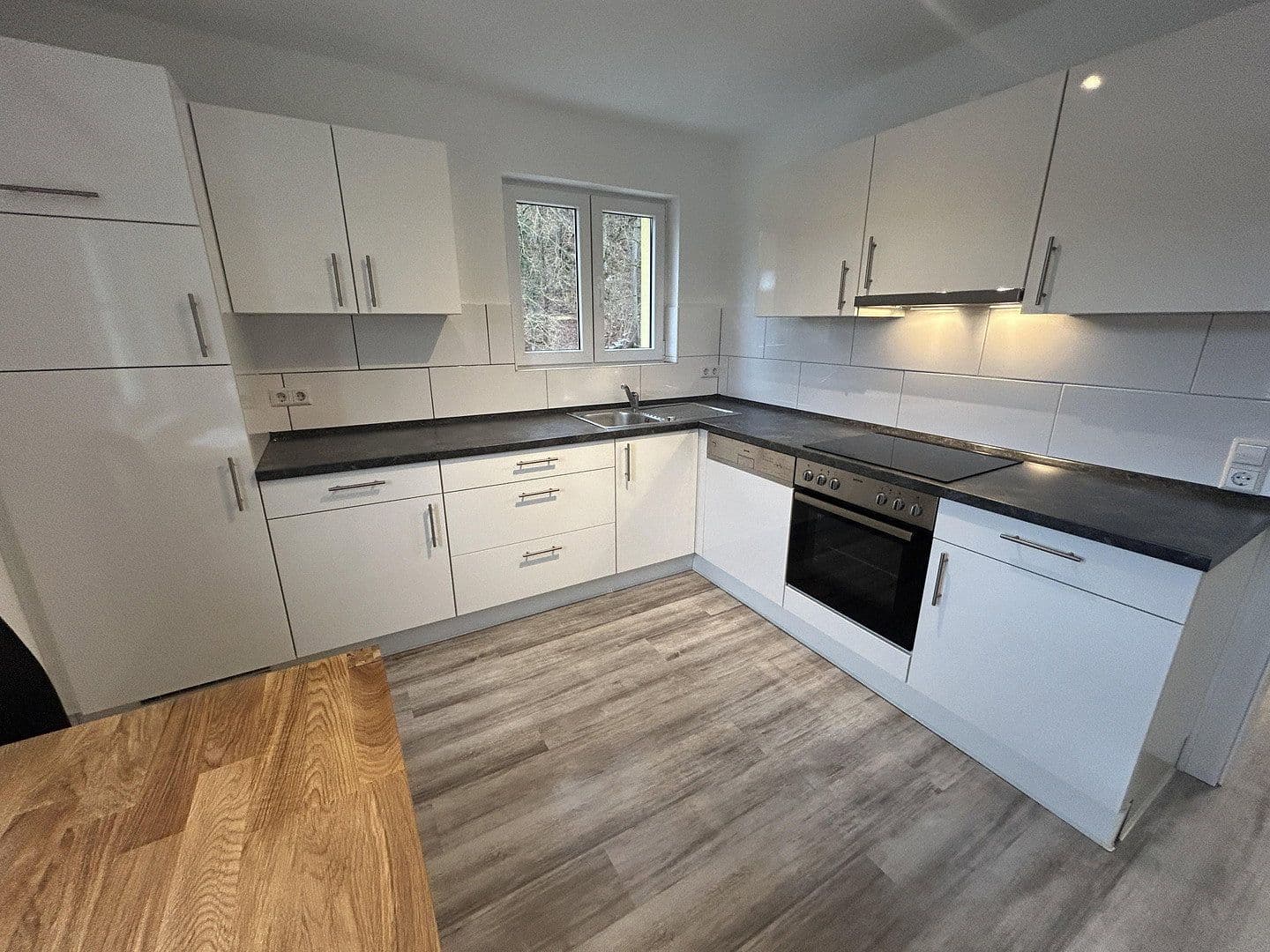 Prenájom bytu 2-izbový 46 m², Zahnberger Straße 14, Königsbronn, Bádensko-Wurttembersko Prenájom bytu 2-izbový 46 m², Zahnberger Straße 14, Königsbronn, Bádensko-Wurttembersko