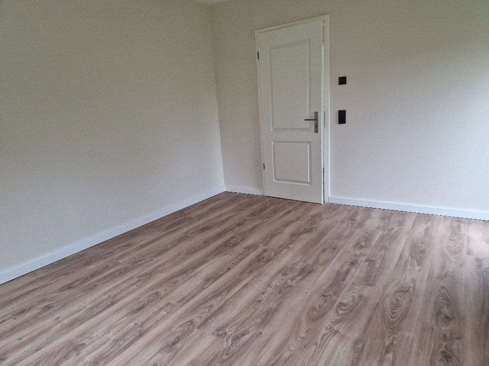 Prenájom bytu 3-izbový 84 m², Windeck, Severné Porýnie - Westfálsko Prenájom bytu 3-izbový 84 m², Windeck, Severné Porýnie - Westfálsko