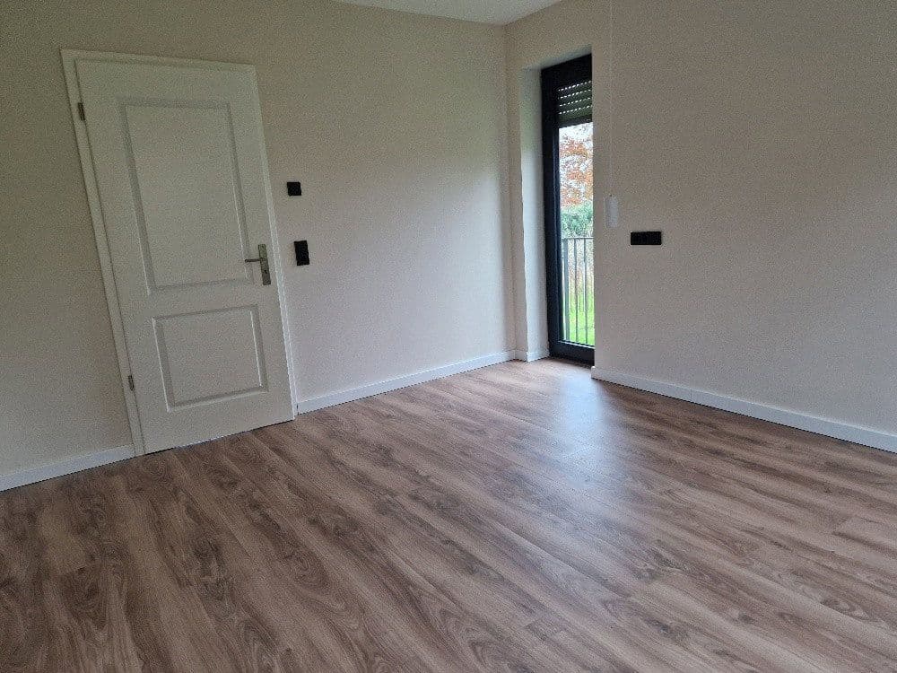 Prenájom bytu 3-izbový 84 m², Windeck, Severné Porýnie - Westfálsko Prenájom bytu 3-izbový 84 m², Windeck, Severné Porýnie - Westfálsko