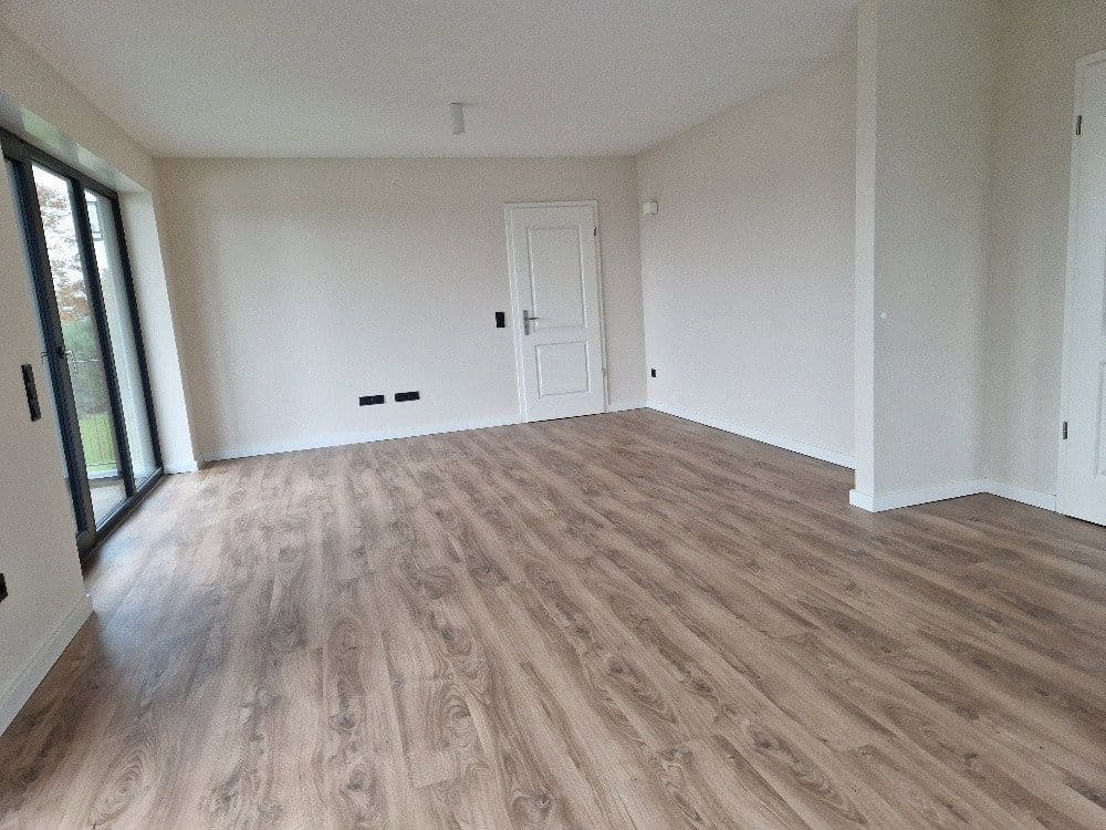 Prenájom bytu 3-izbový 84 m², Windeck, Severné Porýnie - Westfálsko Prenájom bytu 3-izbový 84 m², Windeck, Severné Porýnie - Westfálsko