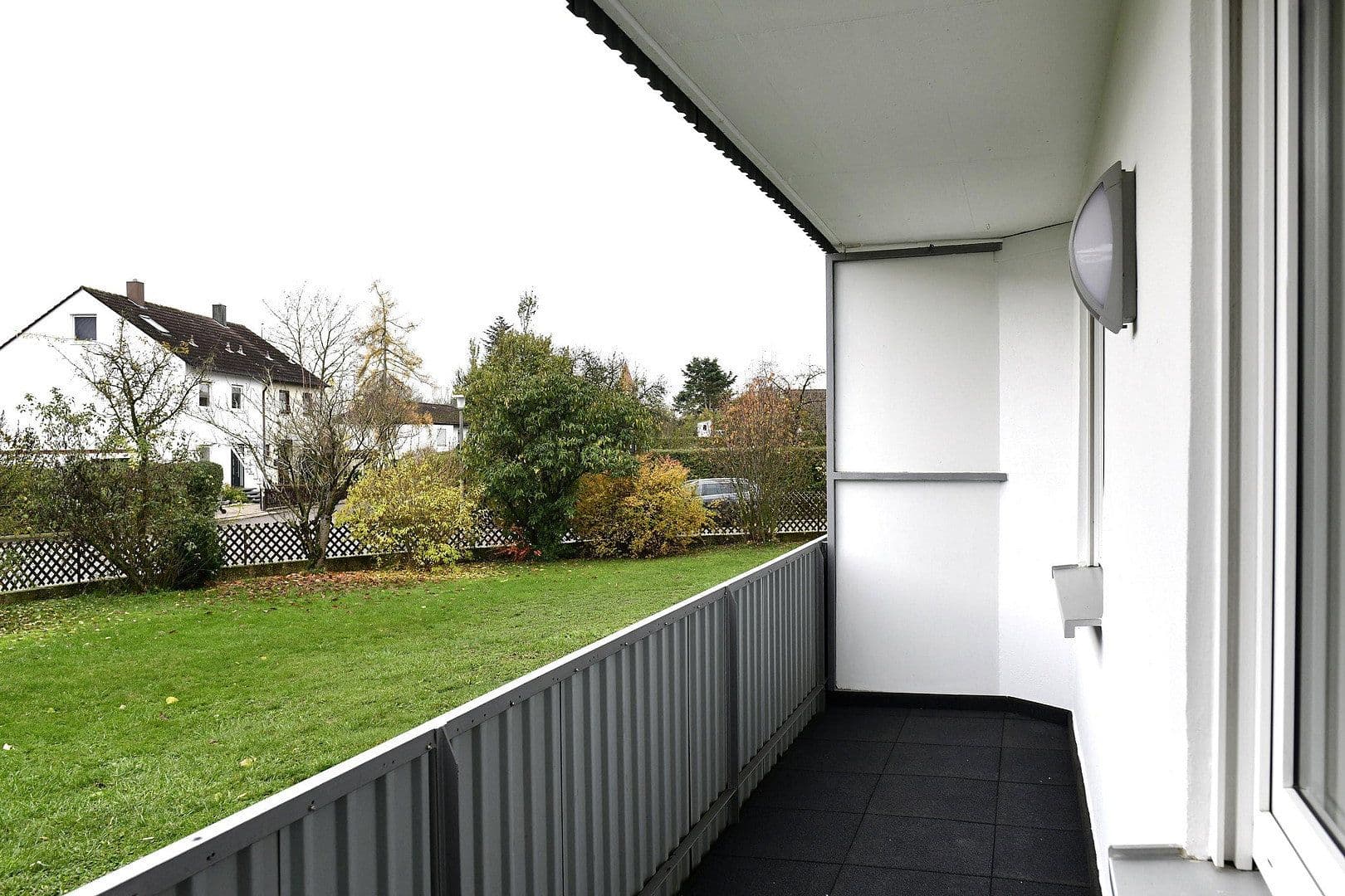Prenájom bytu 3-izbový 105 m², Neusitz, Bavorsko Prenájom bytu 3-izbový 105 m², Neusitz, Bavorsko
