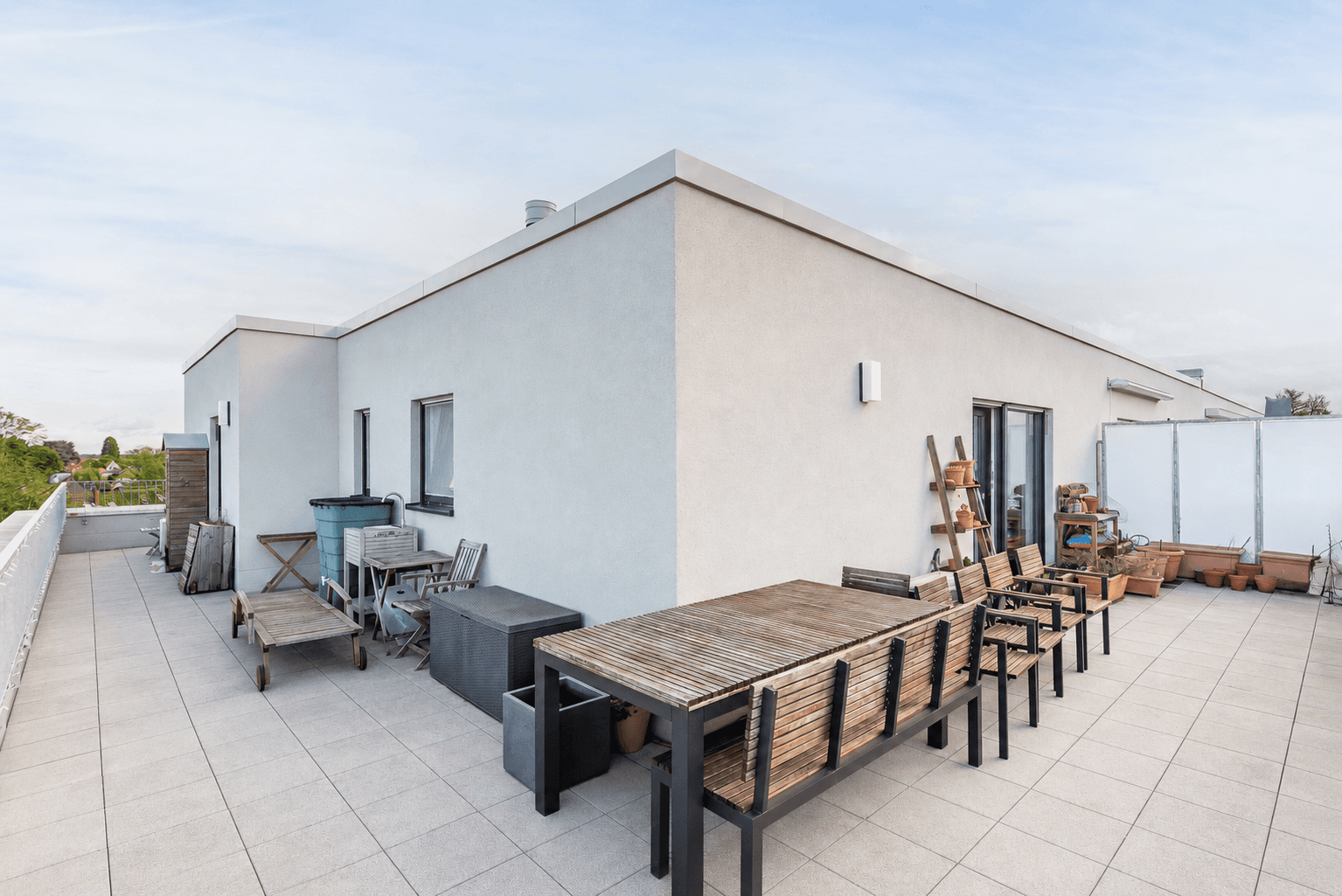 Prenájom bytu 3-izbový 133 m², Köln, Severné Porýnie - Westfálsko Prenájom bytu 3-izbový 133 m², Köln, Severné Porýnie - Westfálsko
