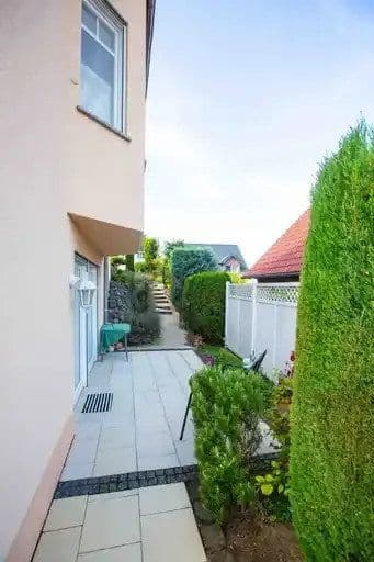 Predaj domu 207 m², pozemok 550 m², Wachtberg, Severné Porýnie - Westfálsko Predaj domu 207 m², pozemok 550 m², Wachtberg, Severné Porýnie - Westfálsko
