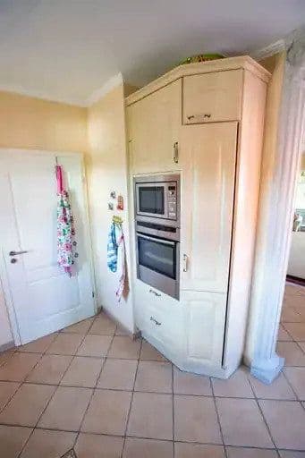 Predaj domu 207 m², pozemok 550 m², Wachtberg, Severné Porýnie - Westfálsko Predaj domu 207 m², pozemok 550 m², Wachtberg, Severné Porýnie - Westfálsko