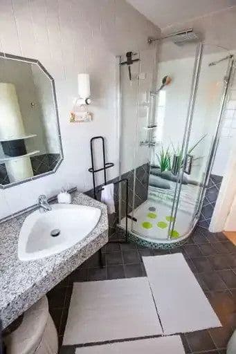 Predaj domu 207 m², pozemok 550 m², Wachtberg, Severné Porýnie - Westfálsko Predaj domu 207 m², pozemok 550 m², Wachtberg, Severné Porýnie - Westfálsko