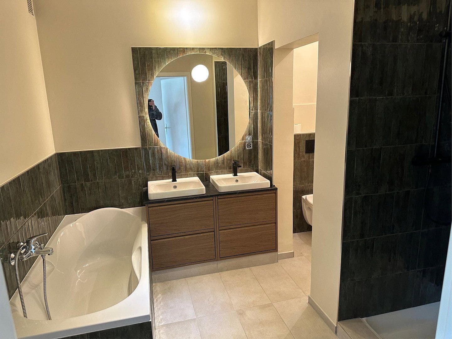Prenájom bytu 2-izbový 130 m², Bendestorf, Dolné Sasko Prenájom bytu 2-izbový 130 m², Bendestorf, Dolné Sasko