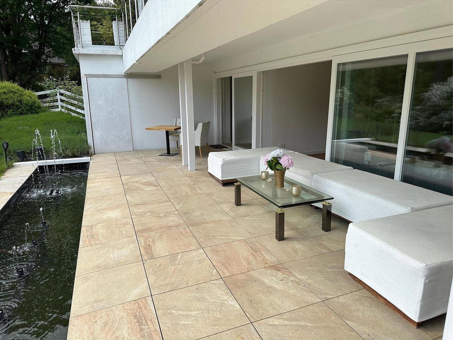 Prenájom bytu 2-izbový 130 m², Bendestorf, Dolné Sasko Prenájom bytu 2-izbový 130 m², Bendestorf, Dolné Sasko