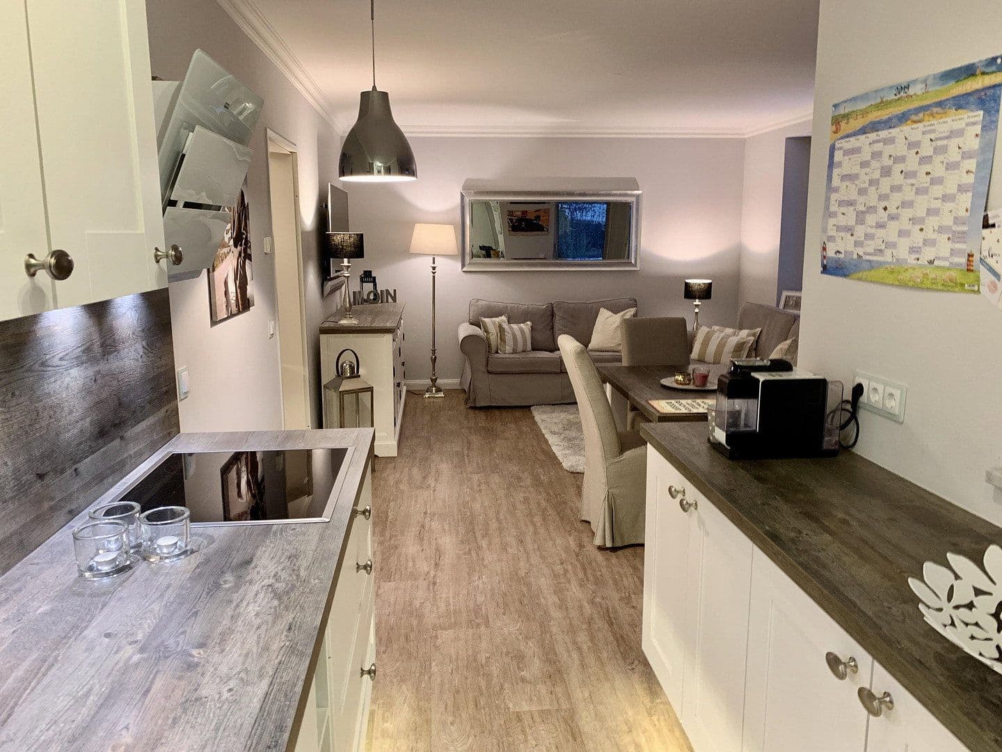 Prenájom bytu 2-izbový 55 m², Hamburg, Hamburg Prenájom bytu 2-izbový 55 m², Hamburg, Hamburg