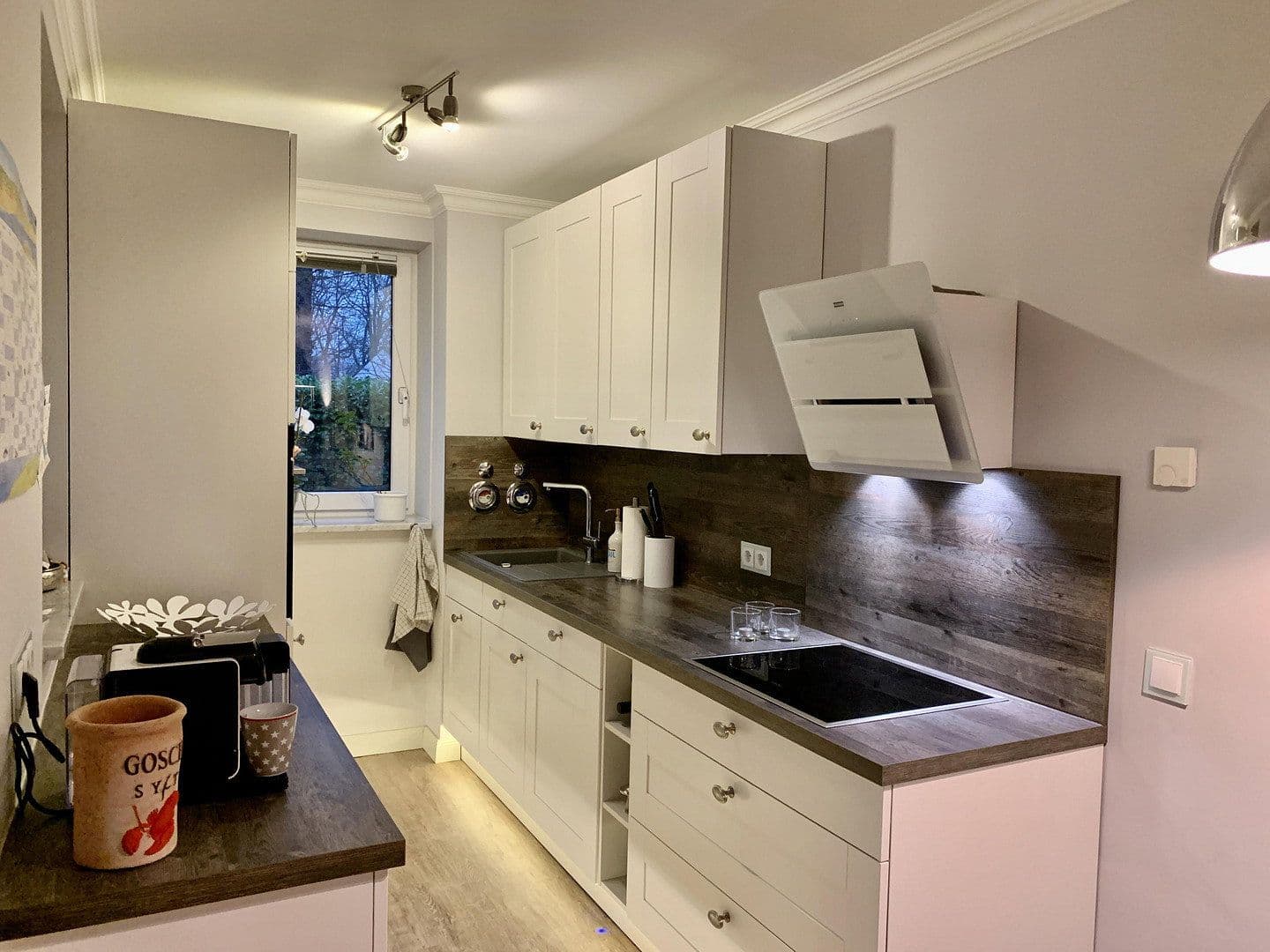 Prenájom bytu 2-izbový 55 m², Hamburg, Hamburg Prenájom bytu 2-izbový 55 m², Hamburg, Hamburg