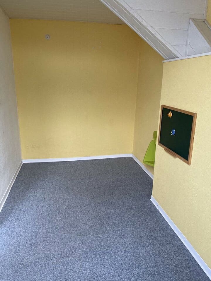 Predaj domu 180 m², pozemok 181 m², Nordstr.4, Königslutter am Elm, Dolné Sasko Predaj domu 180 m², pozemok 181 m², Nordstr.4, Königslutter am Elm, Dolné Sasko