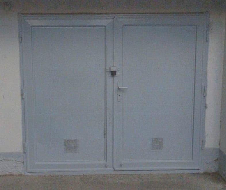 Prenájom garáže 18 m², Pod Lipami, Praha, Praha Prenájom garáže 18 m², Pod Lipami, Praha, Praha