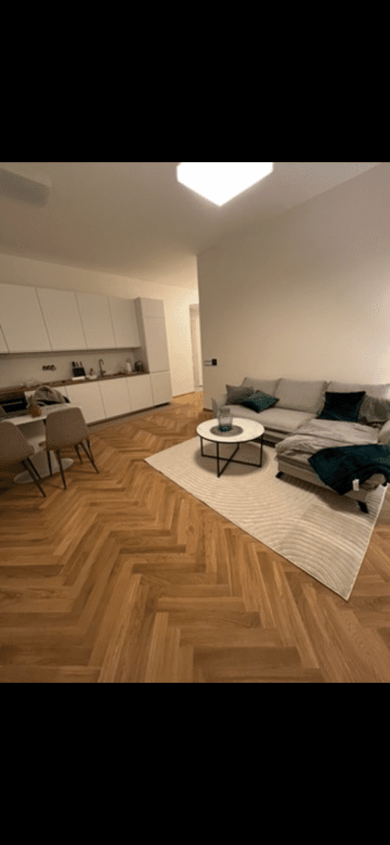 Prenájom bytu 2-izbový 48 m², Praha, Praha Prenájom bytu 2-izbový 48 m², Praha, Praha