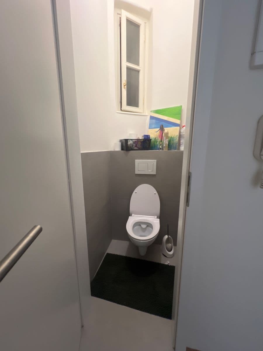 Prenájom bytu 2-izbový 48 m², Praha, Praha Prenájom bytu 2-izbový 48 m², Praha, Praha