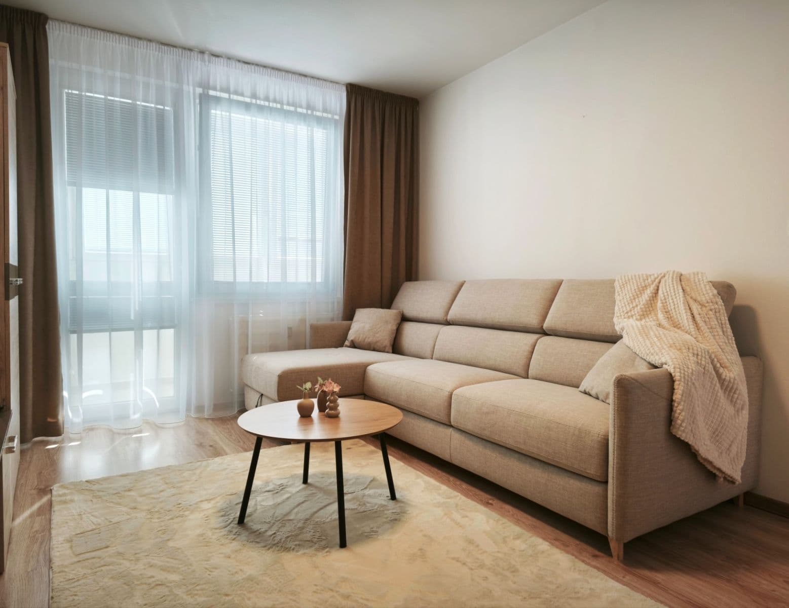 Prenájom bytu 1-izbový 38 m², Nová Ves, Dunajská Streda, Trnavský kraj Prenájom bytu 1-izbový 38 m², Nová Ves, Dunajská Streda, Trnavský kraj