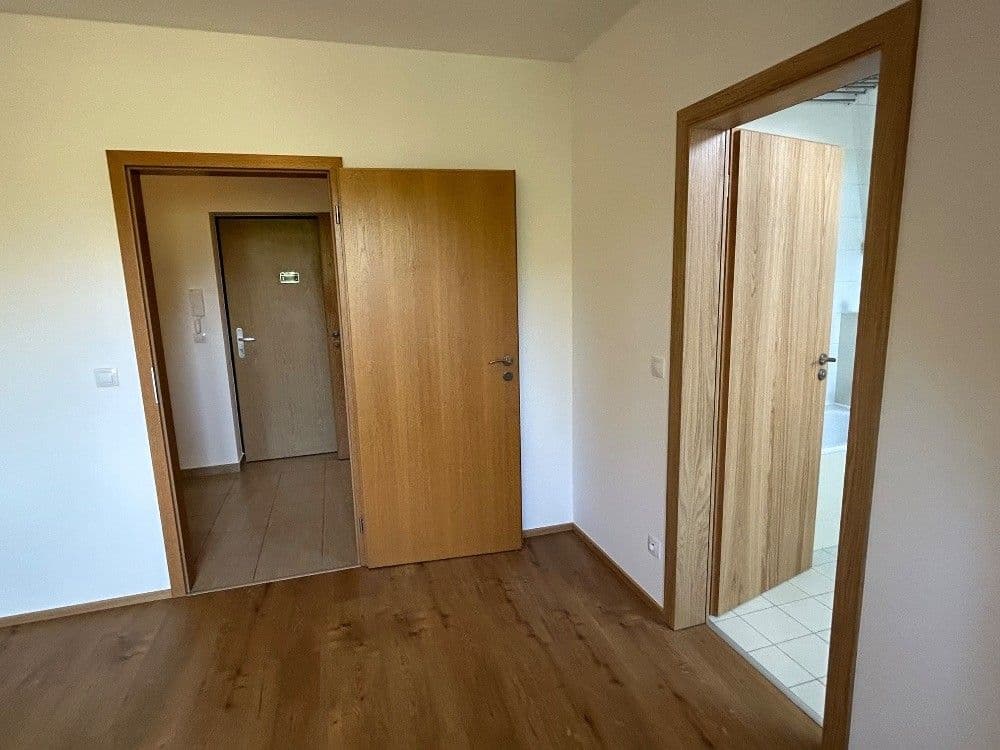 Prenájom bytu 2-izbový 60 m², K Náhonu, Praha, Praha Prenájom bytu 2-izbový 60 m², K Náhonu, Praha, Praha