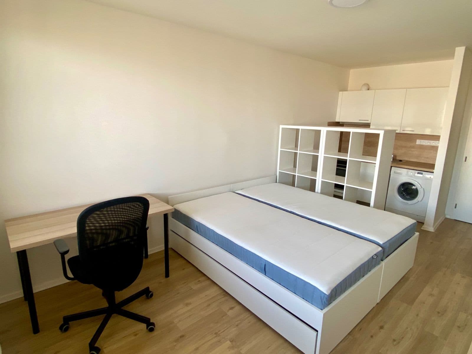 Prenájom bytu 1-izbový 28 m², Křivoklátská, Praha, Praha Prenájom bytu 1-izbový 28 m², Křivoklátská, Praha, Praha