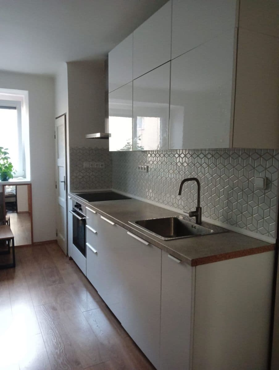 Predaj bytu 2-izbový 64 m², Karpatská, Praha, Praha Predaj bytu 2-izbový 64 m², Karpatská, Praha, Praha