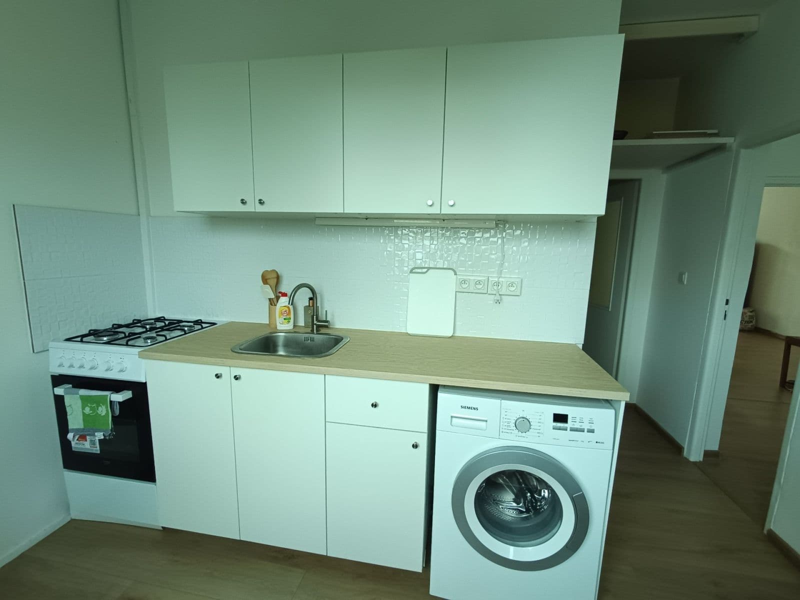 Prenájom bytu 2-izbový 52 m², Skřivanská, Praha, Praha Prenájom bytu 2-izbový 52 m², Skřivanská, Praha, Praha