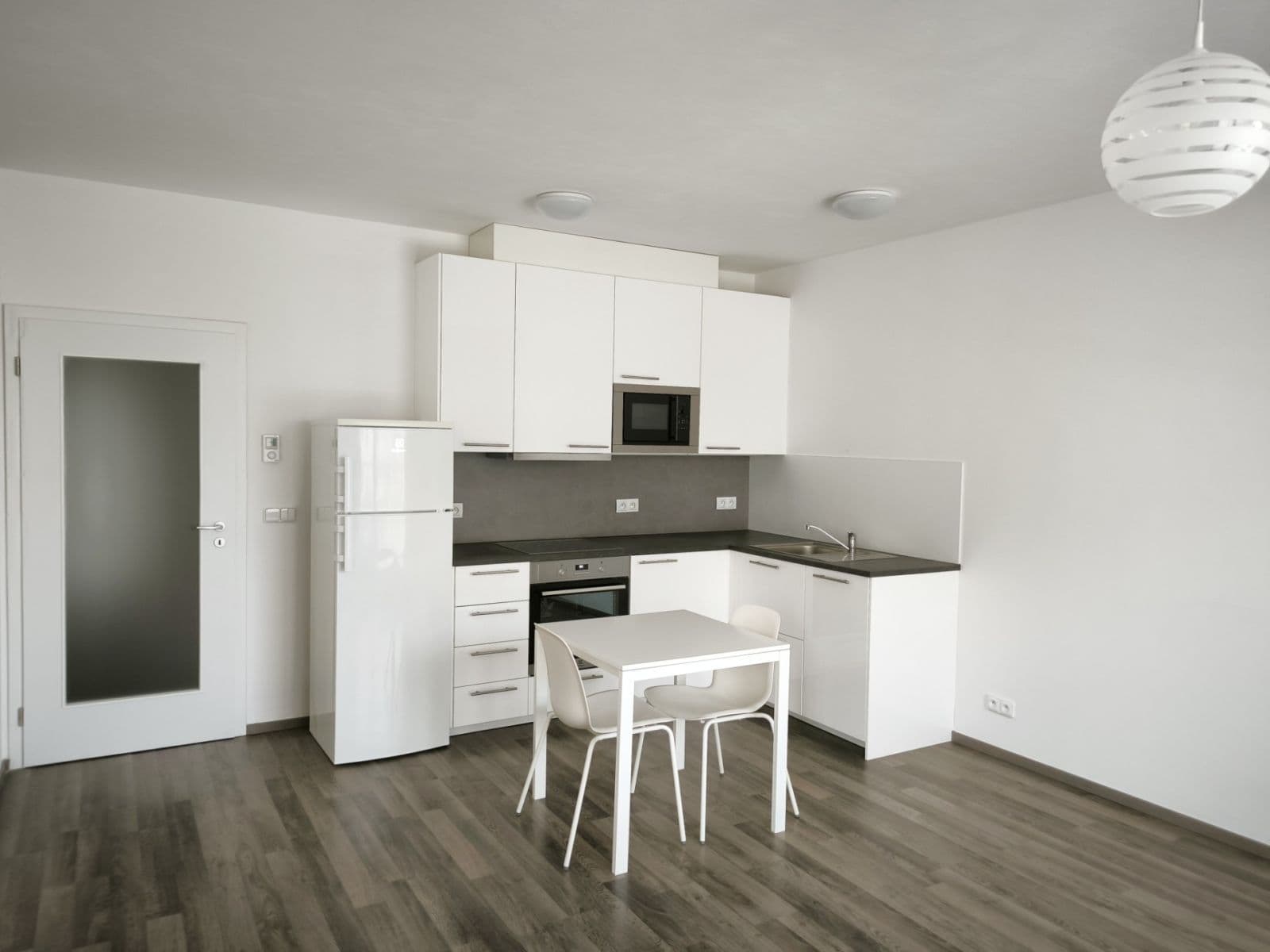 Prenájom bytu 2-izbový 48 m², Jindřicha Bubeníčka, Praha, Praha Prenájom bytu 2-izbový 48 m², Jindřicha Bubeníčka, Praha, Praha