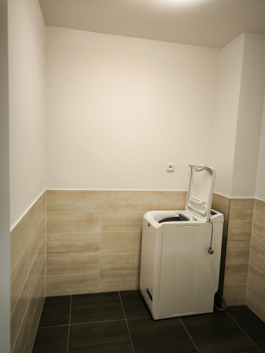 Prenájom bytu 2-izbový 48 m², Jindřicha Bubeníčka, Praha, Praha Prenájom bytu 2-izbový 48 m², Jindřicha Bubeníčka, Praha, Praha