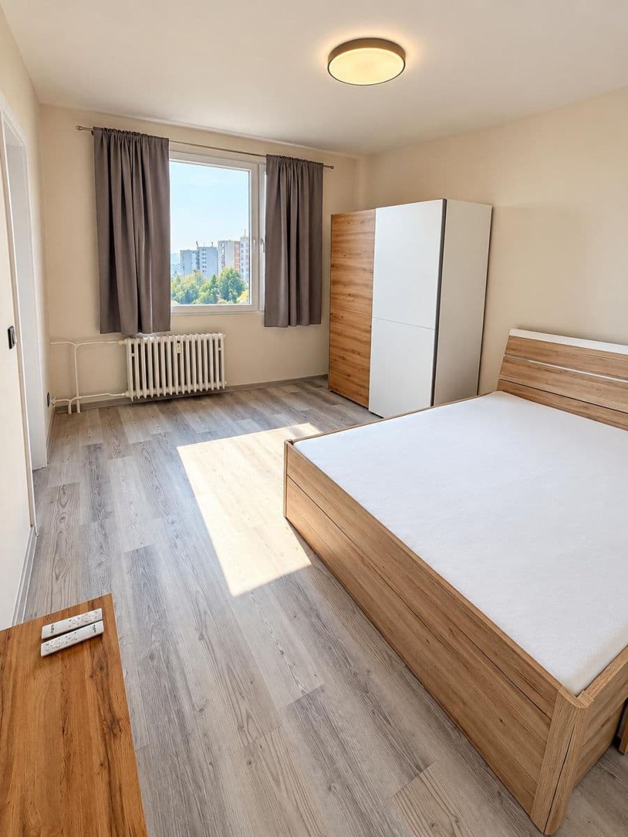 Prenájom bytu 2-izbový 36 m², Železničářská, Česká Lípa, Liberecký kraj Prenájom bytu 2-izbový 36 m², Železničářská, Česká Lípa, Liberecký kraj