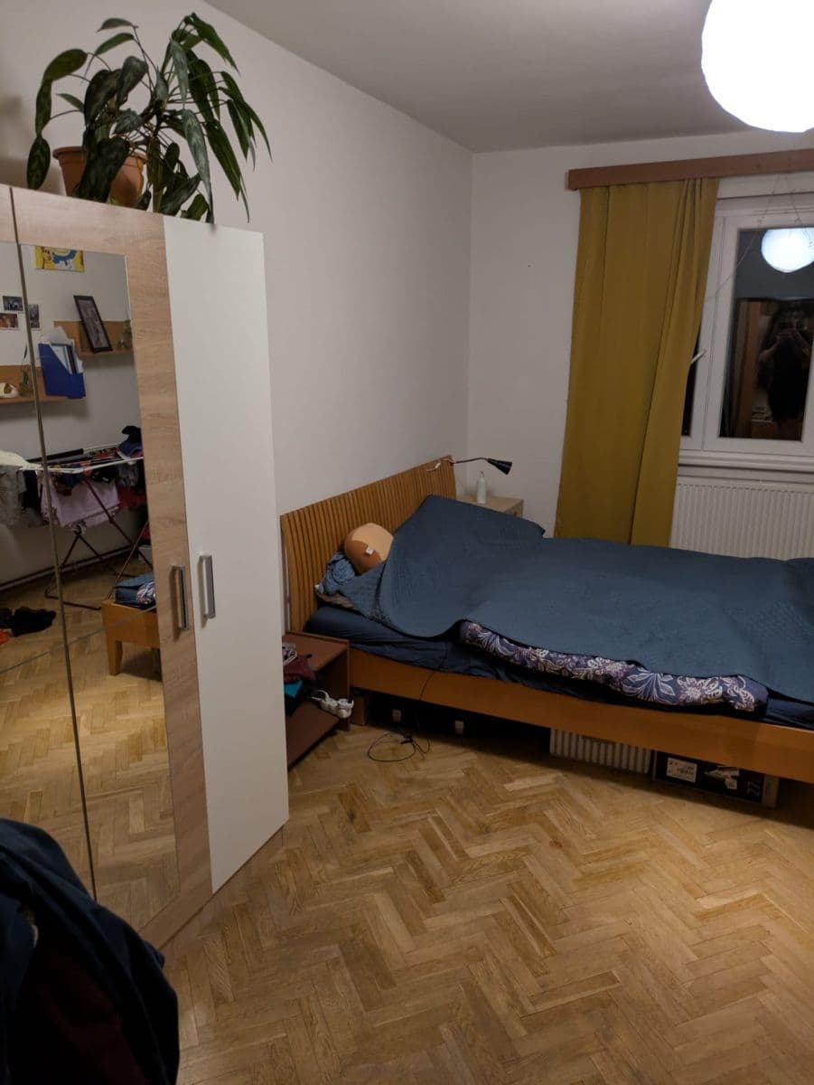 Prenájom bytu 2-izbový 65 m², Nučická, Praha, Praha Prenájom bytu 2-izbový 65 m², Nučická, Praha, Praha