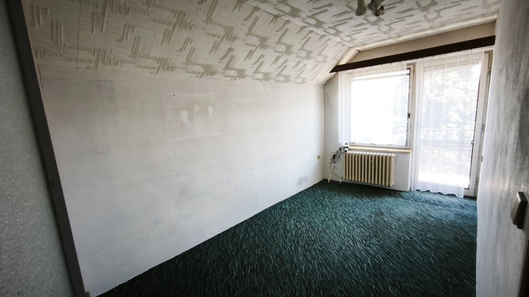 Predaj domu 200 m², pozemok 1.797 m², 17. listopadu, Orlová, Moravskoslezský kraj Predaj domu 200 m², pozemok 1.797 m², 17. listopadu, Orlová, Moravskoslezský kraj