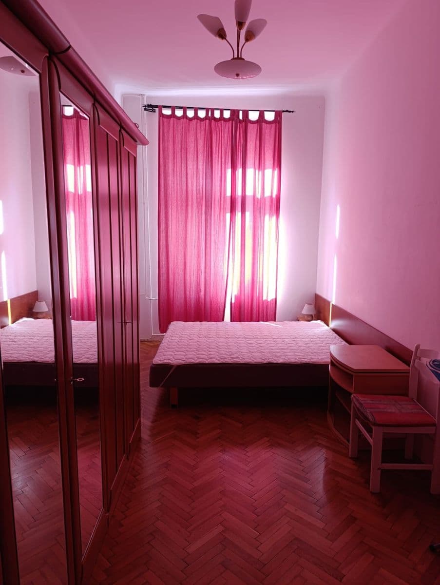 Prenájom bytu 2-izbový 43 m², Sudoměřská, Praha, Praha Prenájom bytu 2-izbový 43 m², Sudoměřská, Praha, Praha