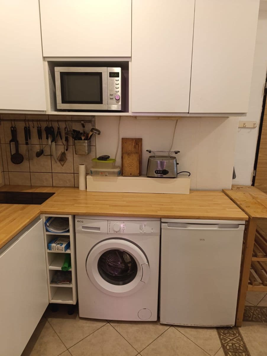 Prenájom bytu 2-izbový 43 m², Sudoměřská, Praha, Praha Prenájom bytu 2-izbový 43 m², Sudoměřská, Praha, Praha