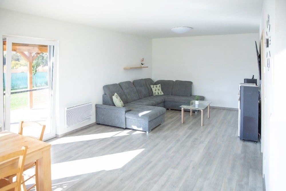 Predaj domu 118 m², pozemok 2.560 m², Postupice, Středočeský kraj Predaj domu 118 m², pozemok 2.560 m², Postupice, Středočeský kraj
