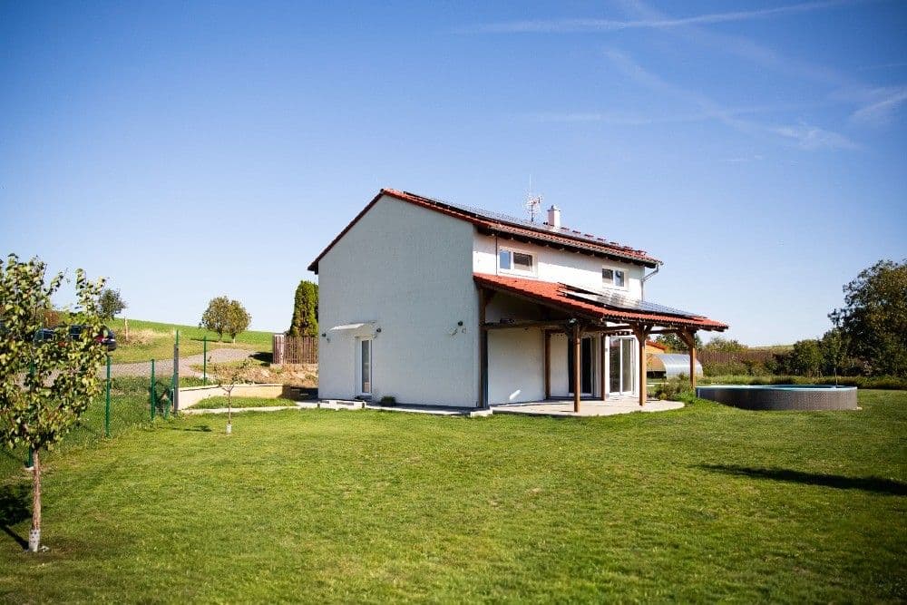 Predaj domu 118 m², pozemok 2.560 m², Postupice, Středočeský kraj Predaj domu 118 m², pozemok 2.560 m², Postupice, Středočeský kraj