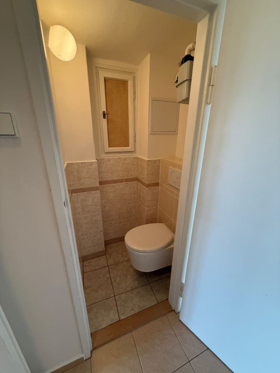Prenájom bytu 1-izbový 35 m², Ondříčkova, Praha, Praha Prenájom bytu 1-izbový 35 m², Ondříčkova, Praha, Praha