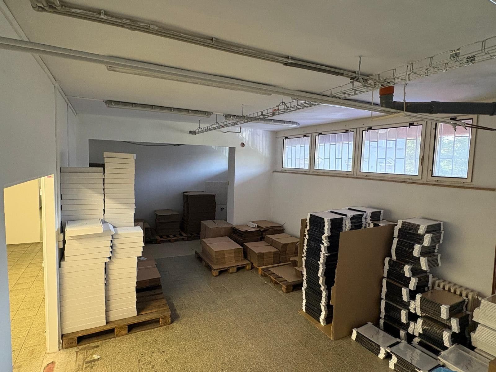 Predaj nebytového priestoru 1.056 m², Na Aleji, Frýdek-Místek, Moravskoslezský kraj Predaj nebytového priestoru 1.056 m², Na Aleji, Frýdek-Místek, Moravskoslezský kraj