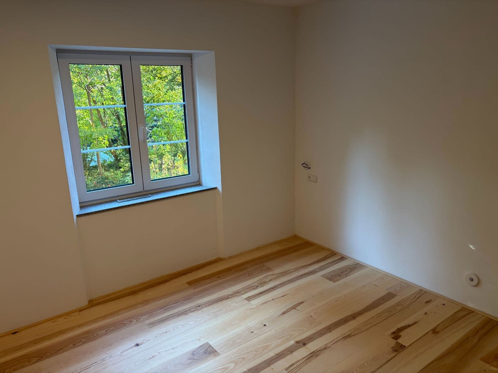 Prenájom bytu 3-izbový 75 m², Krhanice, Středočeský kraj Prenájom bytu 3-izbový 75 m², Krhanice, Středočeský kraj