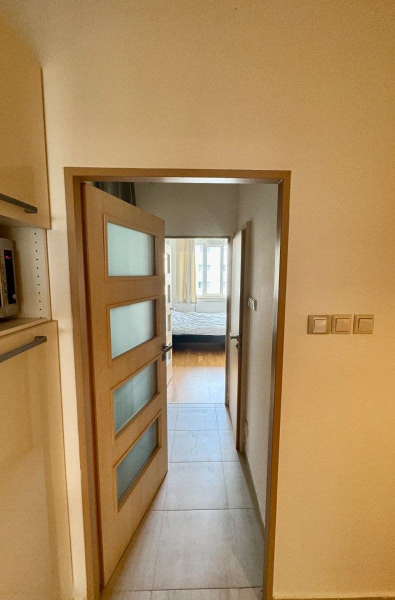 Prenájom bytu 2-izbový 51 m², Pod Terebkou, Praha, Praha Prenájom bytu 2-izbový 51 m², Pod Terebkou, Praha, Praha