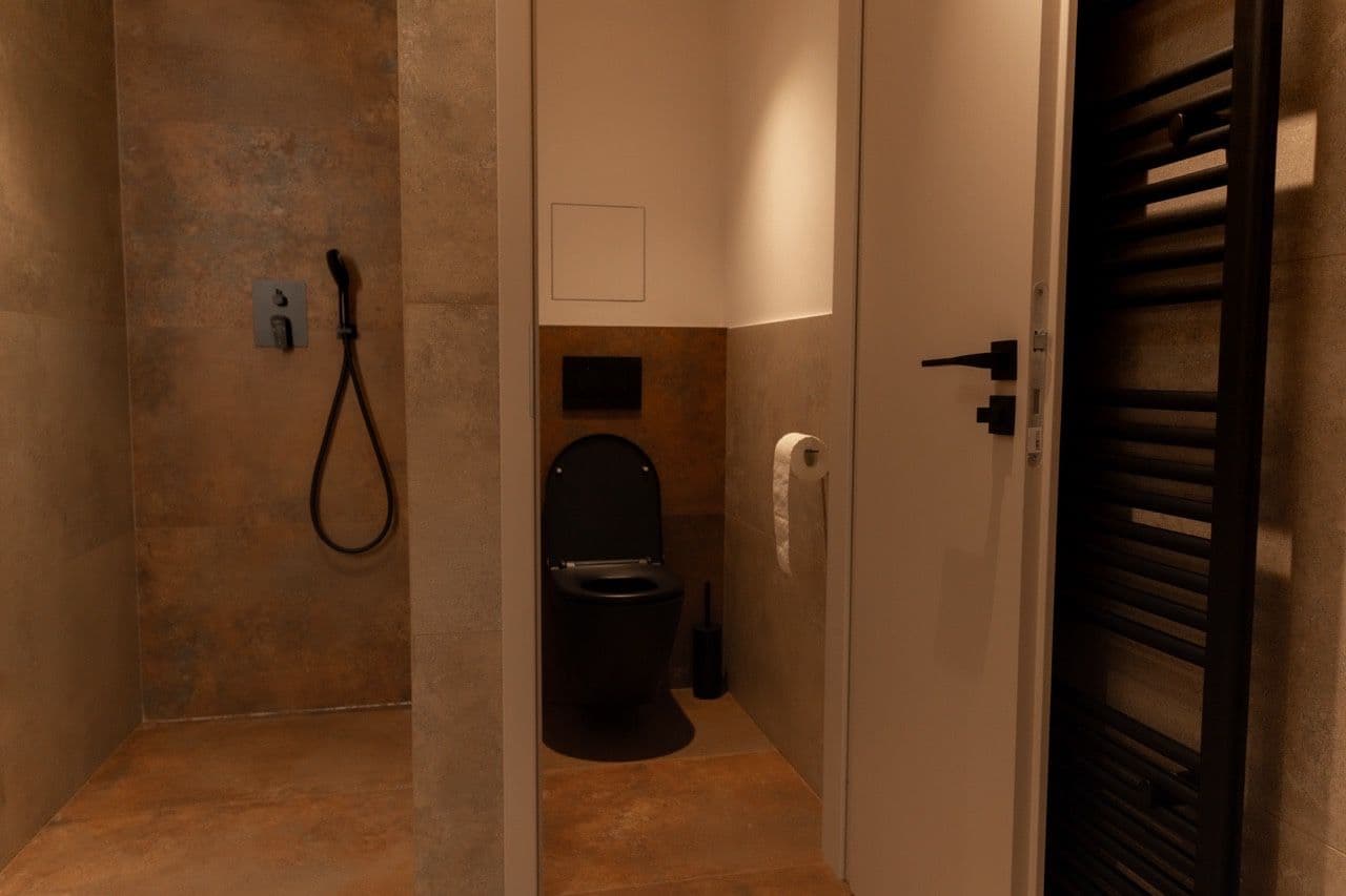 Predaj bytu 2-izbový 50 m², Špindlerův Mlýn, Královéhradecký kraj Predaj bytu 2-izbový 50 m², Špindlerův Mlýn, Královéhradecký kraj