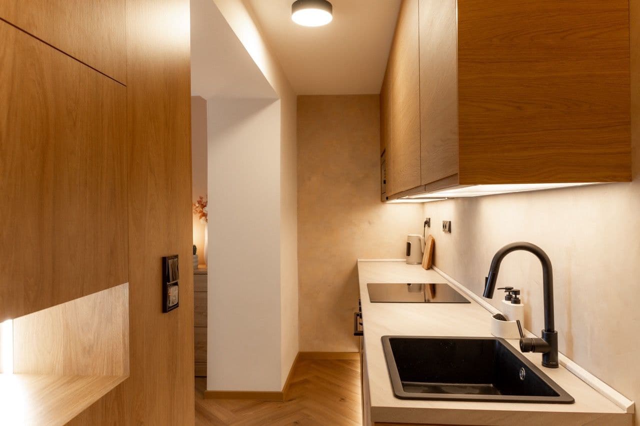Predaj bytu 2-izbový 50 m², Špindlerův Mlýn, Královéhradecký kraj Predaj bytu 2-izbový 50 m², Špindlerův Mlýn, Královéhradecký kraj