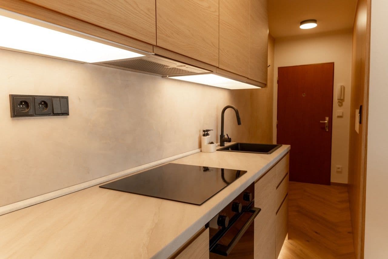 Predaj bytu 2-izbový 50 m², Špindlerův Mlýn, Královéhradecký kraj Predaj bytu 2-izbový 50 m², Špindlerův Mlýn, Královéhradecký kraj