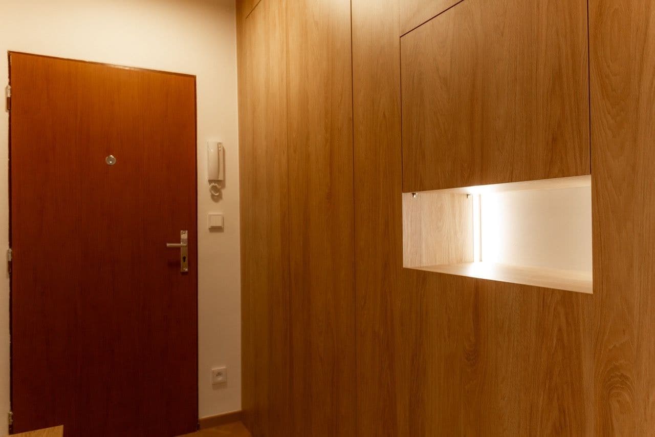 Predaj bytu 2-izbový 50 m², Špindlerův Mlýn, Královéhradecký kraj Predaj bytu 2-izbový 50 m², Špindlerův Mlýn, Královéhradecký kraj