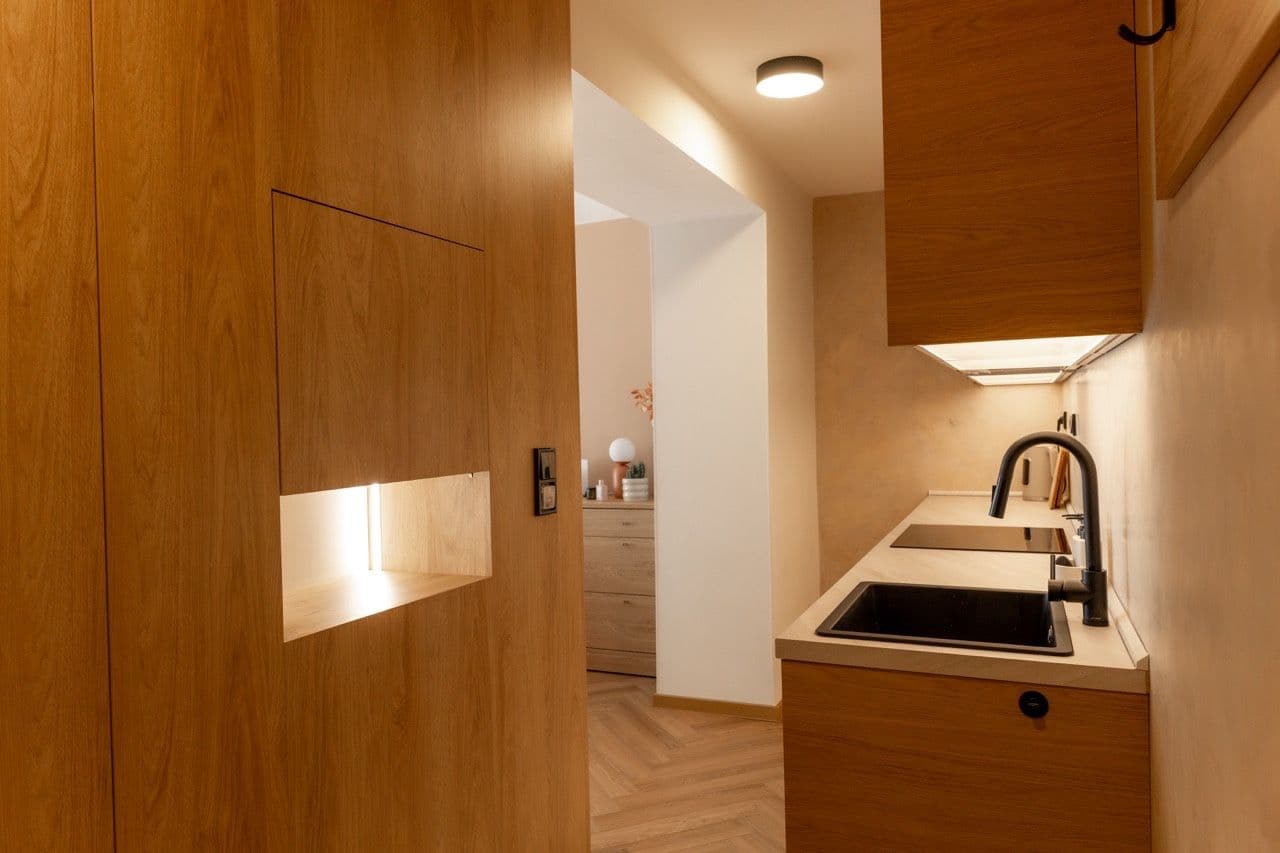 Predaj bytu 2-izbový 50 m², Špindlerův Mlýn, Královéhradecký kraj Predaj bytu 2-izbový 50 m², Špindlerův Mlýn, Královéhradecký kraj