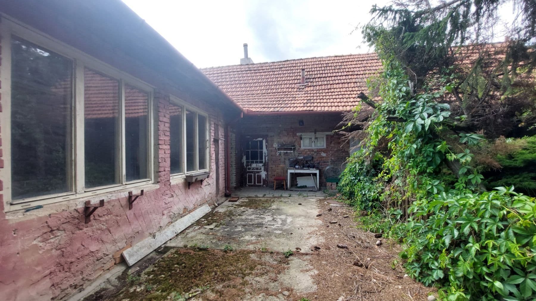 Predaj domu 112 m², pozemok 1.361 m², Masarykova, Klobouky u Brna, Jihomoravský kraj Predaj domu 112 m², pozemok 1.361 m², Masarykova, Klobouky u Brna, Jihomoravský kraj