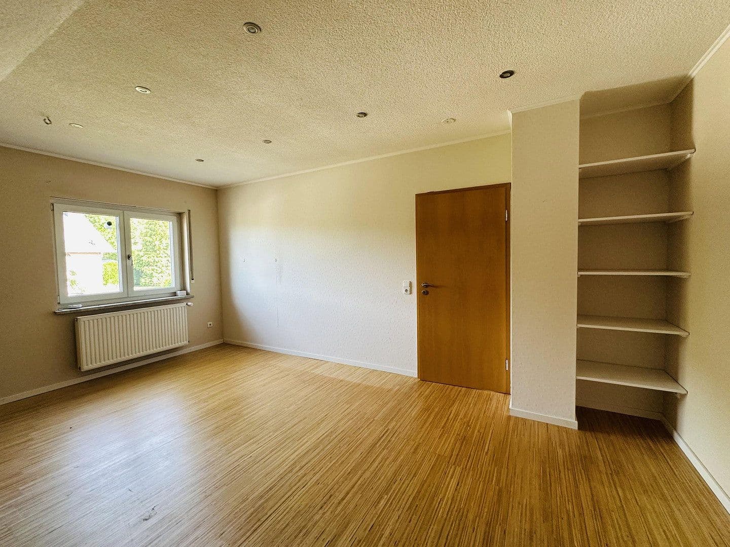 Predaj domu 243 m², pozemok 904 m², Merzig, Sársko Predaj domu 243 m², pozemok 904 m², Merzig, Sársko