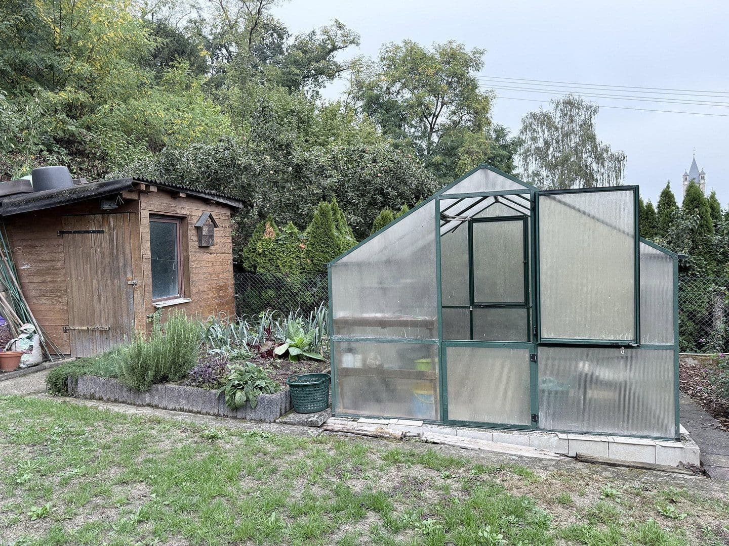Predaj domu 119 m², pozemok 540 m², Weißenthurm, Porýnie-Falcko Predaj domu 119 m², pozemok 540 m², Weißenthurm, Porýnie-Falcko
