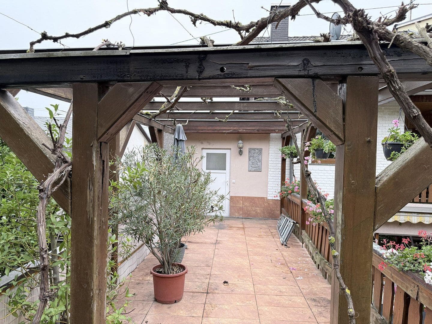 Predaj domu 119 m², pozemok 540 m², Weißenthurm, Porýnie-Falcko Predaj domu 119 m², pozemok 540 m², Weißenthurm, Porýnie-Falcko