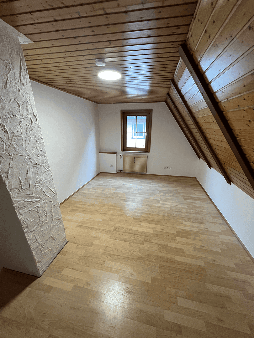 Prenájom bytu 3-izbový 79 m², Dornstetten, Bádensko-Wurttembersko Prenájom bytu 3-izbový 79 m², Dornstetten, Bádensko-Wurttembersko
