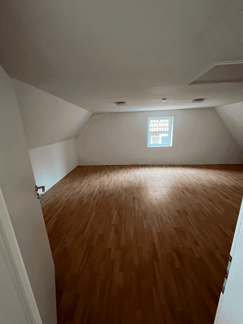 Prenájom bytu 3-izbový 79 m², Dornstetten, Bádensko-Wurttembersko Prenájom bytu 3-izbový 79 m², Dornstetten, Bádensko-Wurttembersko