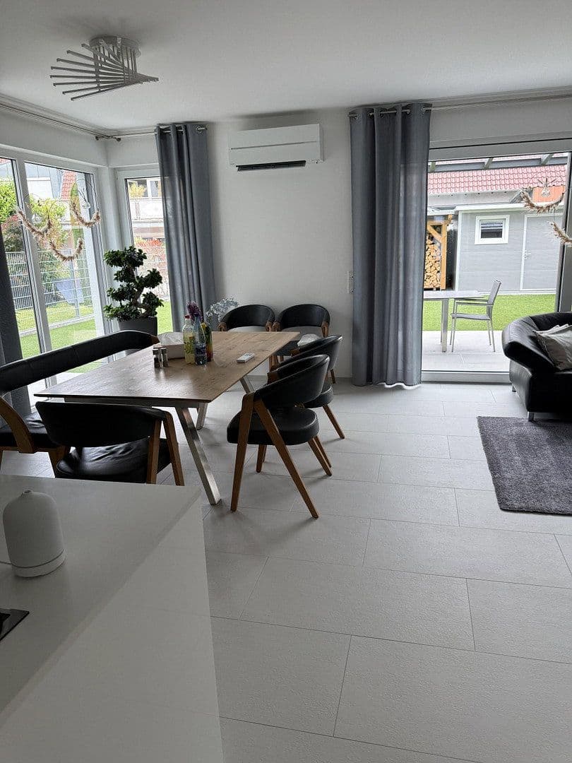 Predaj domu 192 m², pozemok 323 m², Schifferstadt, Porýnie-Falcko Predaj domu 192 m², pozemok 323 m², Schifferstadt, Porýnie-Falcko