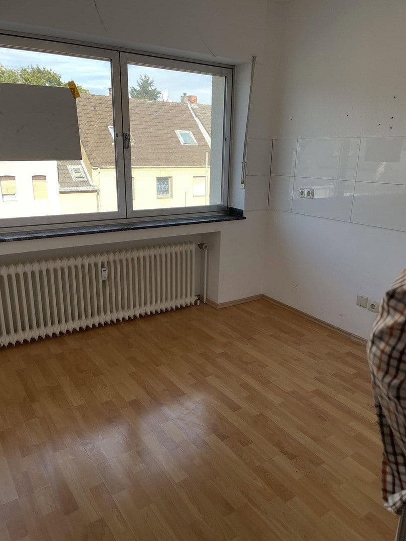 Prenájom bytu 2-izbový 92 m², Bergheim, Severné Porýnie - Westfálsko Prenájom bytu 2-izbový 92 m², Bergheim, Severné Porýnie - Westfálsko